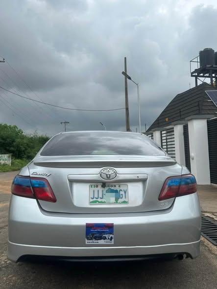 A picture of Used TOYOTA CAMRY SPORT 09 09121638427