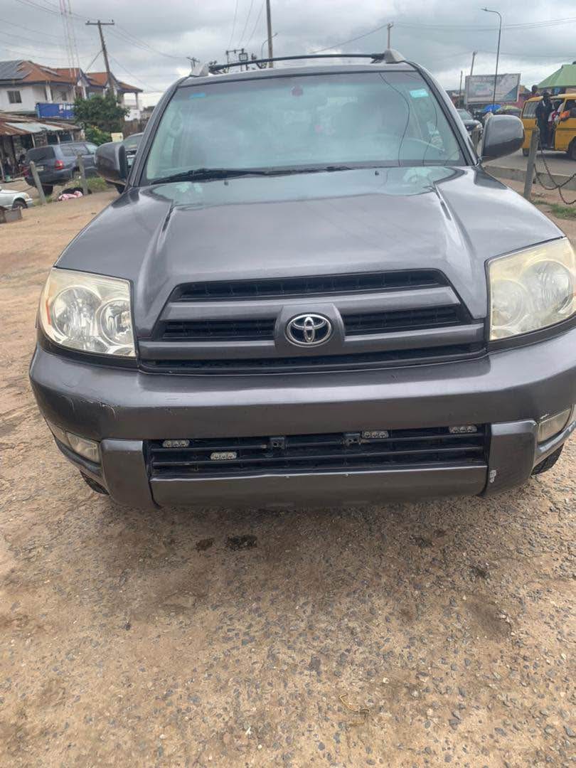 A picture of Toyota 4Runner 2006