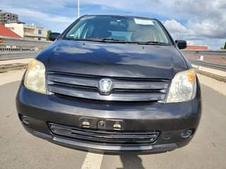 A picture of TOYOTA IST 0652564588
