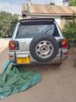 A picture of RAv4 old
