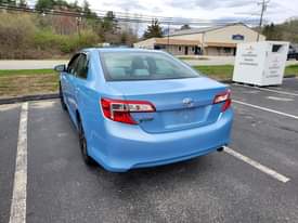 A picture of Toyota Camry 2012