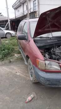 A picture of Small Toyota sienna With good engine Sweet gear Sharp interior