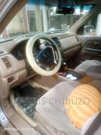 A picture of Honda s pilot engine top notch Air condition cooking like