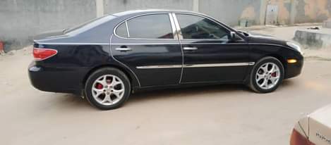 A picture of For sale Slightly used Lexus 05 ES 330 Full option