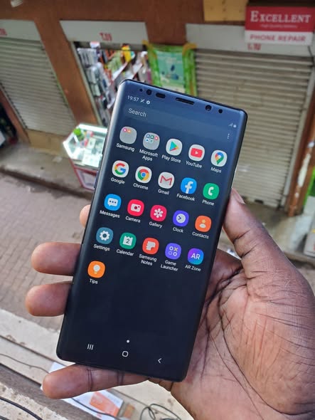 A picture of Note 9