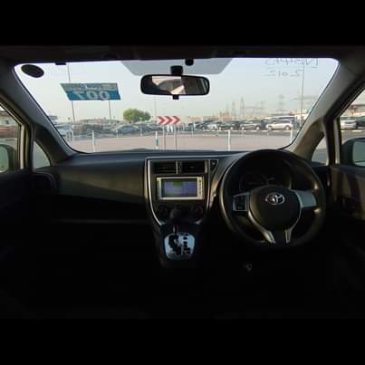 A picture of 2012 Toyota Ractis P White