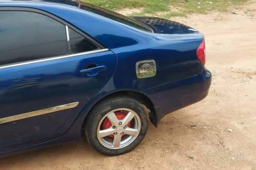 A picture of 2004 Toyota camry 04