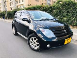 A picture of Toyota ist eng 2NZ 0713525514
