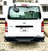 A picture of TOYOTA HIACE