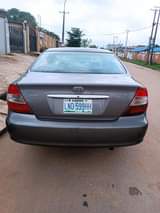 A picture of First pure body 2004 model Toyota Camry