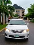 A picture of 2013 on belt corolla wit an untemperd engine everything sharp