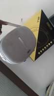 A picture of T8 w king bluetooth speaker