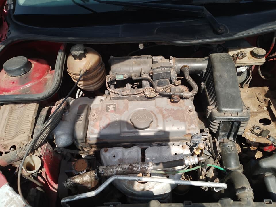 A picture of Peugeot 206 with untampered Engine and Good Gearbox manual transmission