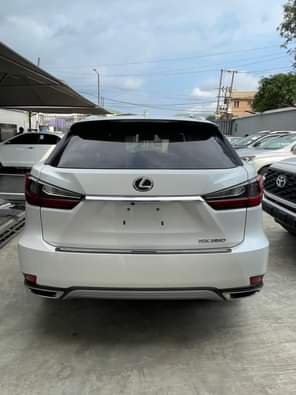 A picture of Tokumbo 2020 RX350 full options buy and travel in Ogba