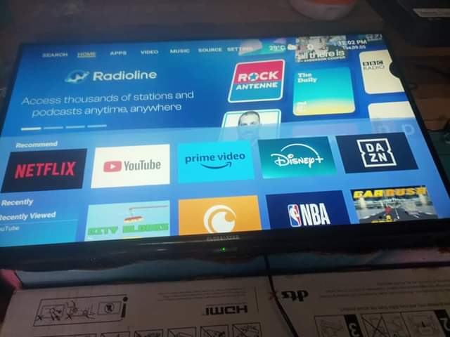 A picture of 32 smart android frameless bluetooth tv 365k 0700711388