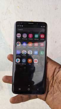 A picture of Samsung Galaxy S9 plain Ram 4GB Rom 64GB Network 4G