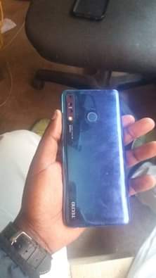 tecno camon