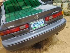 A picture of 2001 Toyota Camry Registered