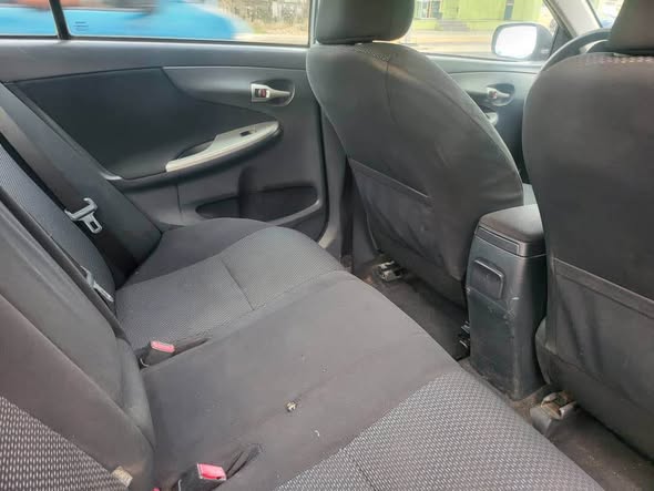 A picture of Sharp 2010 Toyota Corolla 6 9m only