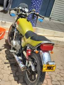 A picture of Yamaha xs400 special