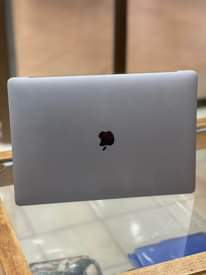 A picture of Mackbook pro i9 2019