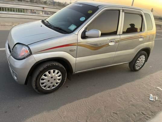 A picture of Suzuki kei bei 5.5 tu haina shida kabisa ni full