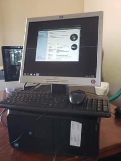 A picture of chukua dell used toka UK kwa 250 000 tu inaram