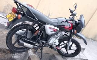 A picture of Boxer X cc125 ikosokoni