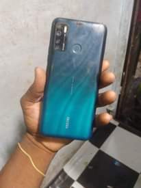 A picture of nauza cm aina tecno spark 5pro bei 85 Ipo darsalm