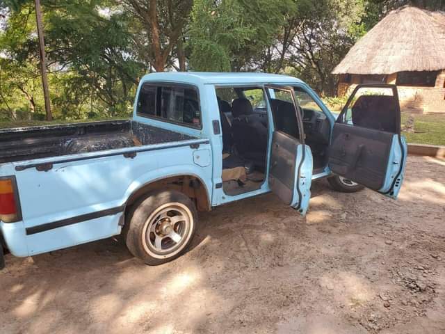 classifieds/cars mazda