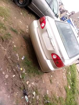A picture of 2004 Toyota corolla