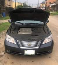 A picture of Lexus es350 2009 model