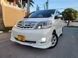 A picture of Toyota Alphard