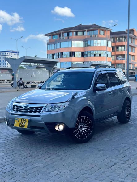 A picture of SUBARU FORESTER