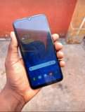 A picture of SAMSUNG A10