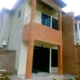 self compound houses
