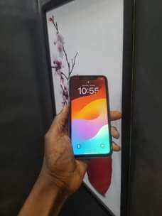 A picture of iphone xr