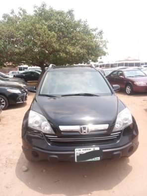 A picture of Honda CRV 2008 model in mint condition NOTE nothing to