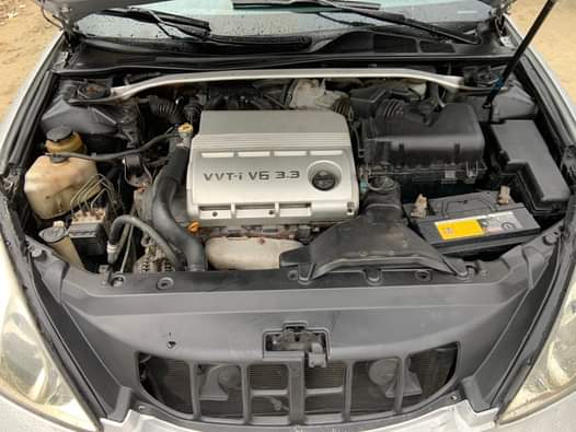 A picture of Toks grade 2005 Lexus es330 too sharp engine factory sealed