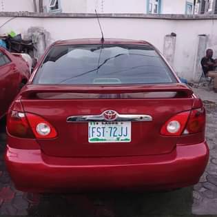 A picture of Toyota Corolla 2004