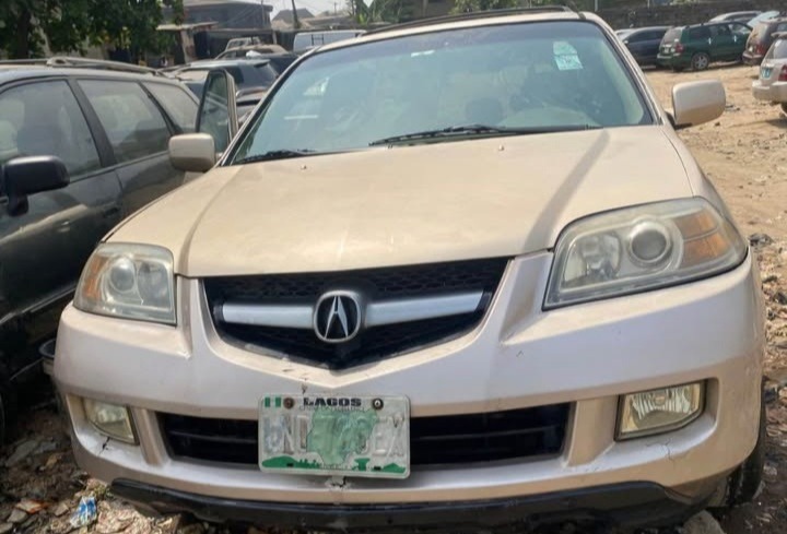 A picture of 2005 Acura MDX pistine clean premium used 0808 238 9022