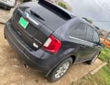 A picture of ford edge