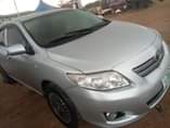A picture of Toyota Corolla 2009 model MANUAL TRANSMISSION Sound Engine and gear