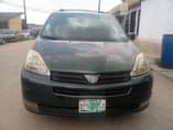A picture of Toyota Sienna 05 Registered XLE