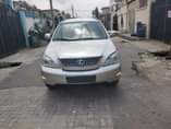 A picture of Foreign used 05 Lexus RX 330 Read description for full