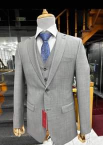 A picture of EXECUTIVE SUITS