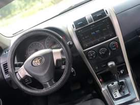 A picture of TOYOTA COROLLA S 2009