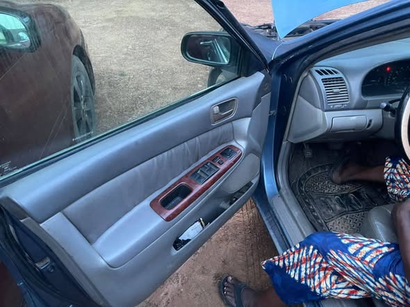 A picture of Toyota camry 2004