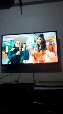 A picture of LG TV 40 inches digital with inbuilt free to air