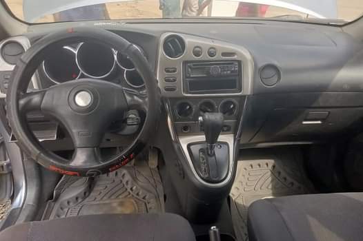 A picture of Toyota matrix 04